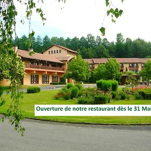 4* Station touristique Village De La Chataigneraie